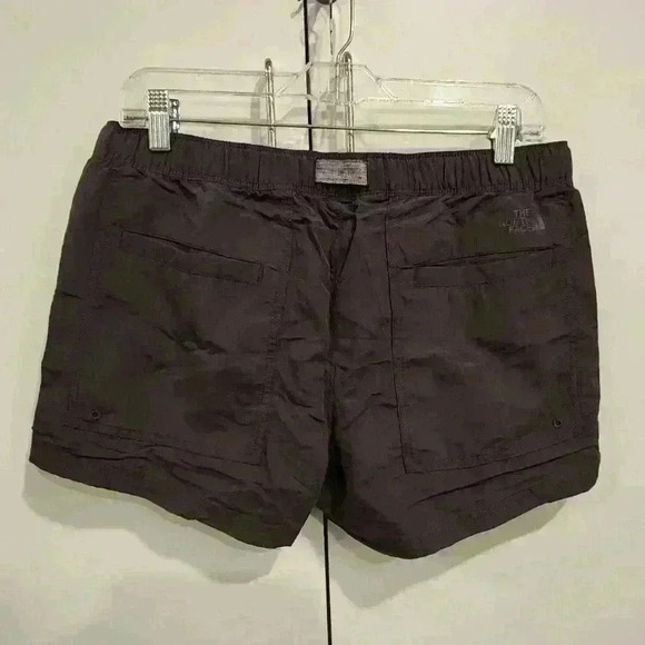 Women's North Face 3" Class V Hike Hiker Short in Weathered Black - Picture 4 of 11